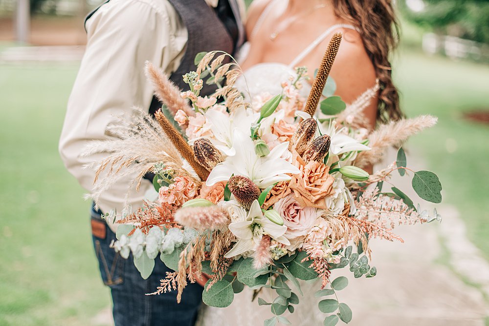 Bohemian Alabama Wedding at the Barn at Shady Lane ; Birmingham Alabama wedding planner